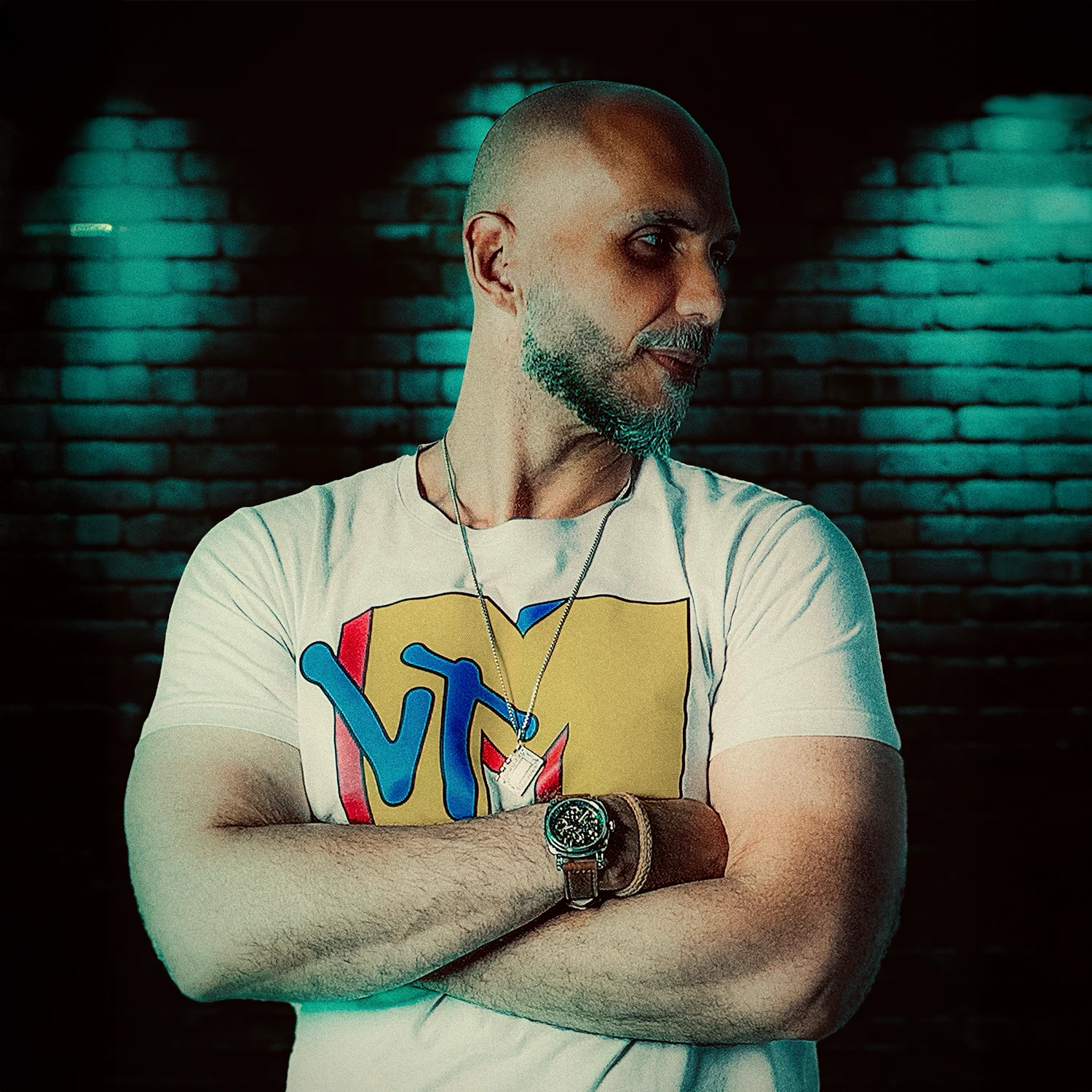 Chris Olaciregui — Creativo Multimedia
